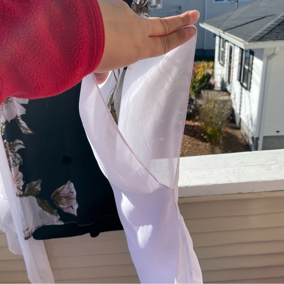 Joseph Ribkoff Cape Sleeve Floral Top Size 22 - Picture 5 of 13